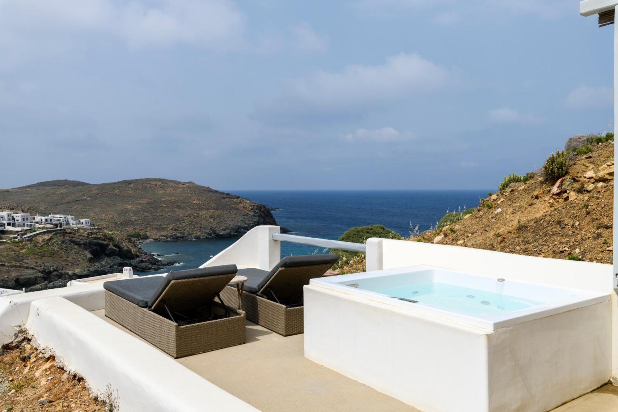 Mykonos Residence Villas & Suites Merchia Beach Exterior photo